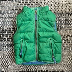 Mini Boden Unisex Puffer Vest in Green, Size 2-3y